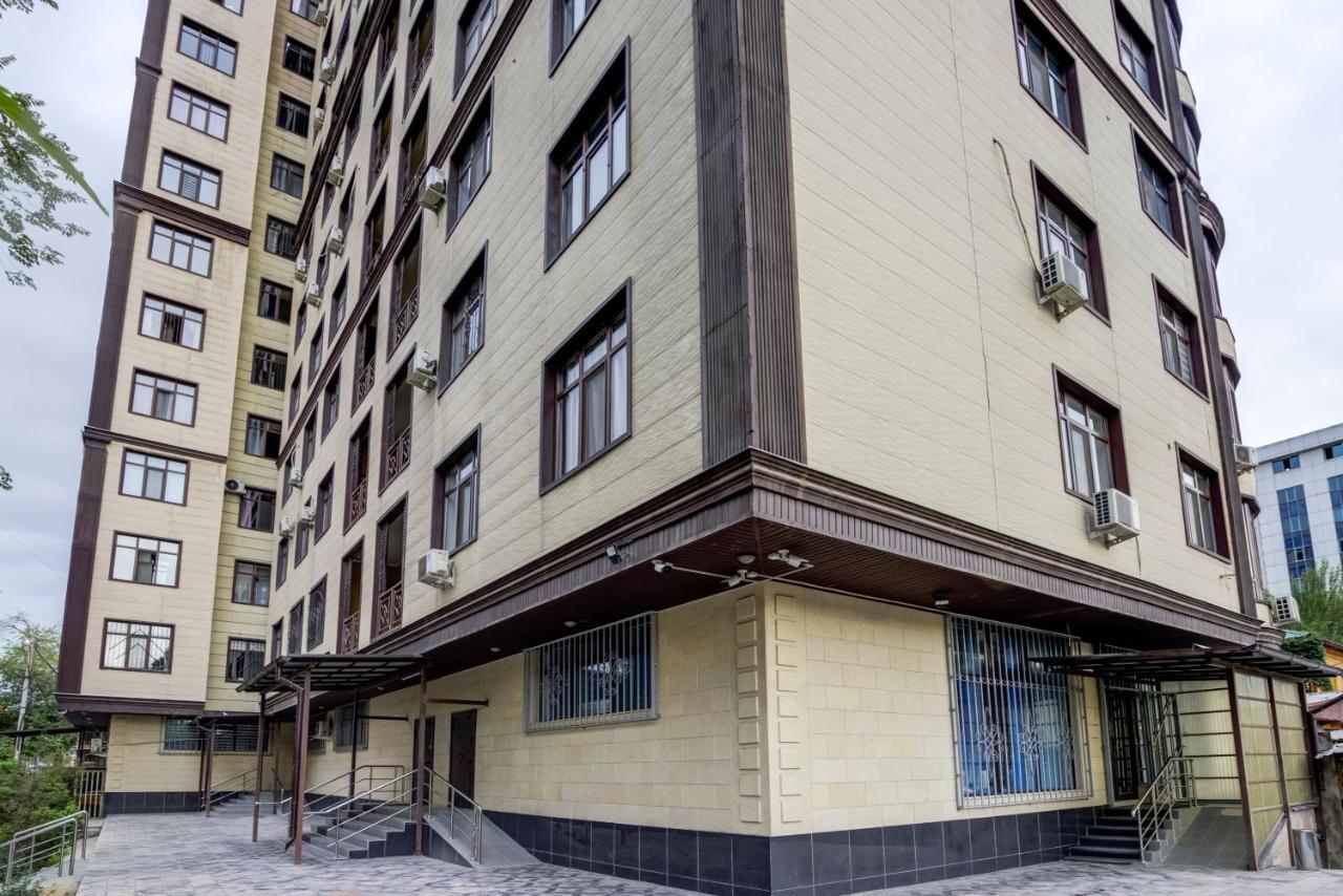 Apartament 2-Ком Квартира Biszkek Zewnętrze zdjęcie